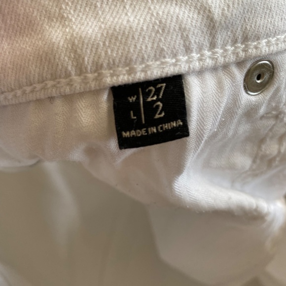 Abercrombie & Fitch Shorts - Picture 2 of 3